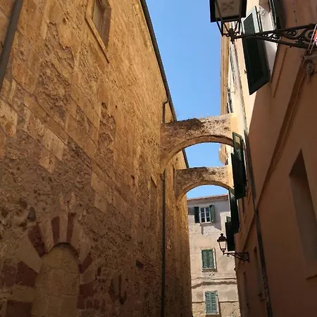 Old Town Apartment Alghero Exterior photo